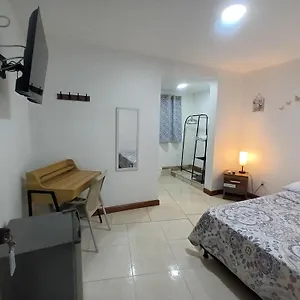 Confortable Y A 1 Cuadra De La Playa Habitación en casa particular San Andrés