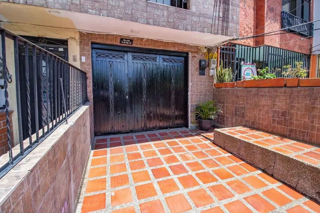 ¡Casa Con Parqueadero! Hogarena Y Vacacional Villa Medellin 0*,  Colombia